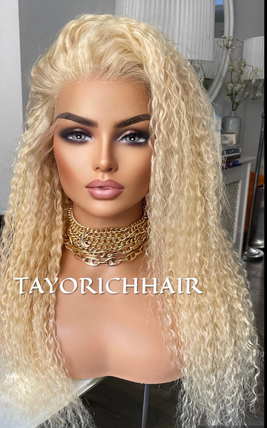 Curly Blonde Human Hair Lace Front Wig 13x4 HD Lace/Natural Curly Hair Wig For Women/ Beginner Friendly Wig For Alopecia Hairloss Daily Wear