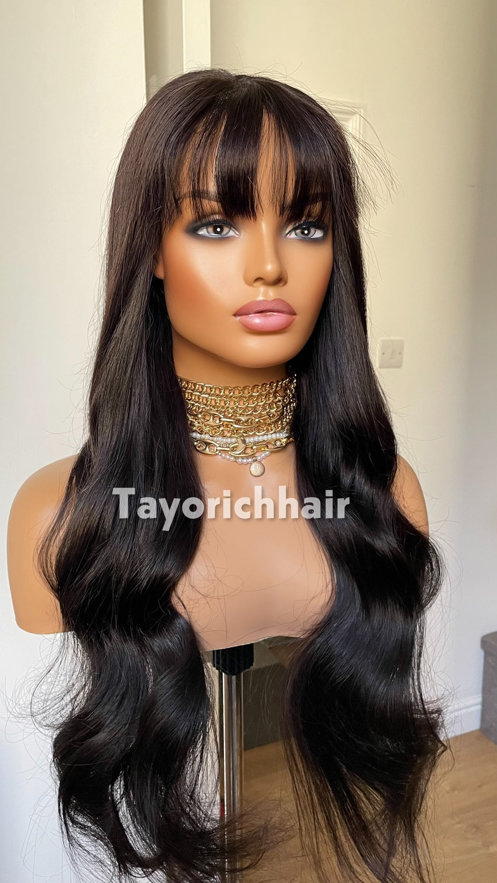 TayoRichHair 4x4 HD Lace Wavy Wig with Bangs – 100% Soft Human Hair (24 Inch, 150% Density, Color 1B, Small/Extra-Small Cap, Snug Glueless Fit)