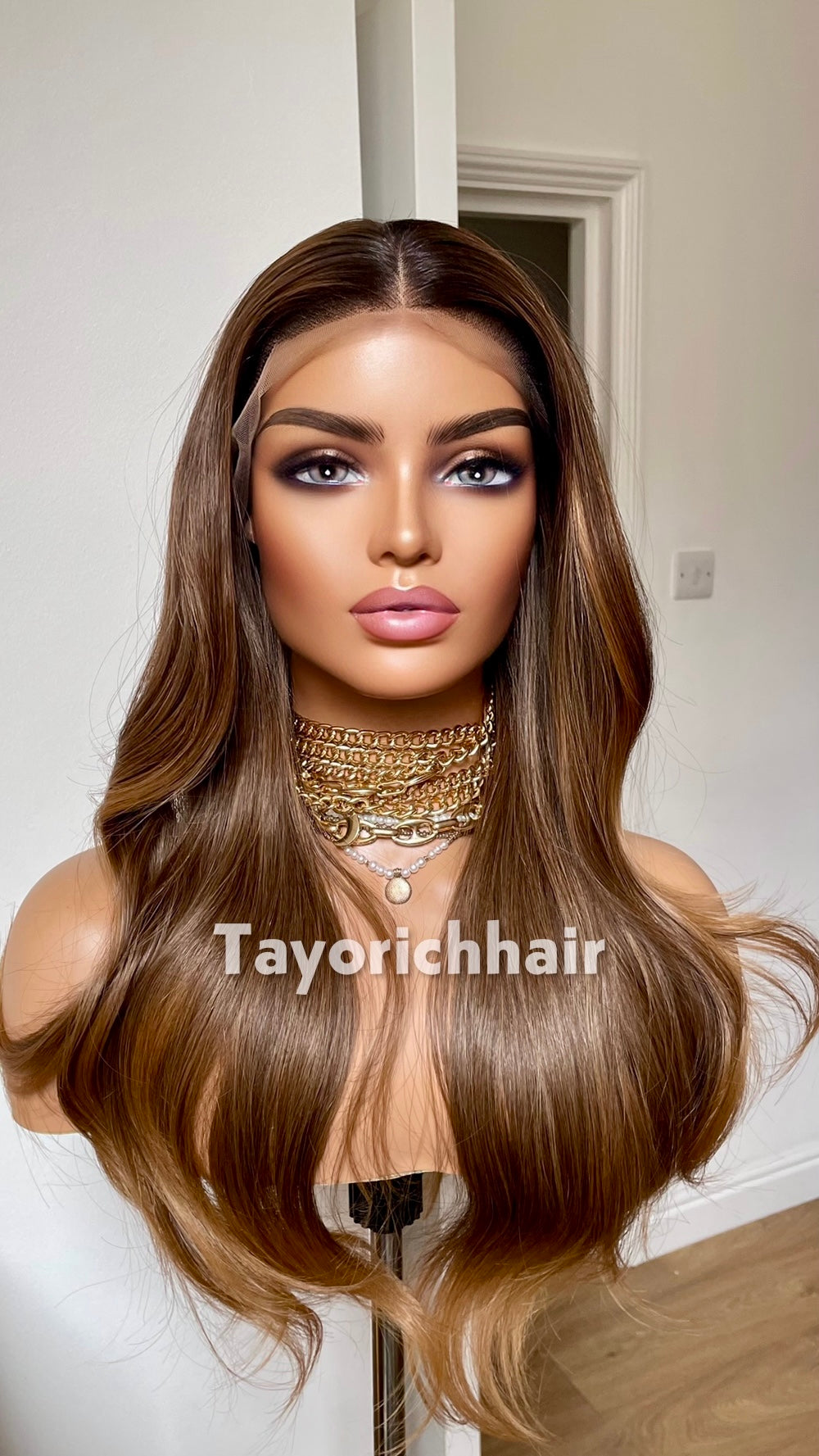 Mixed Caramel Brown Heat Safe Synthetic Lace Front Wig | 20” Wavy Wig | 13x4 Transparent Lace | Middle Part | Tayorichhair