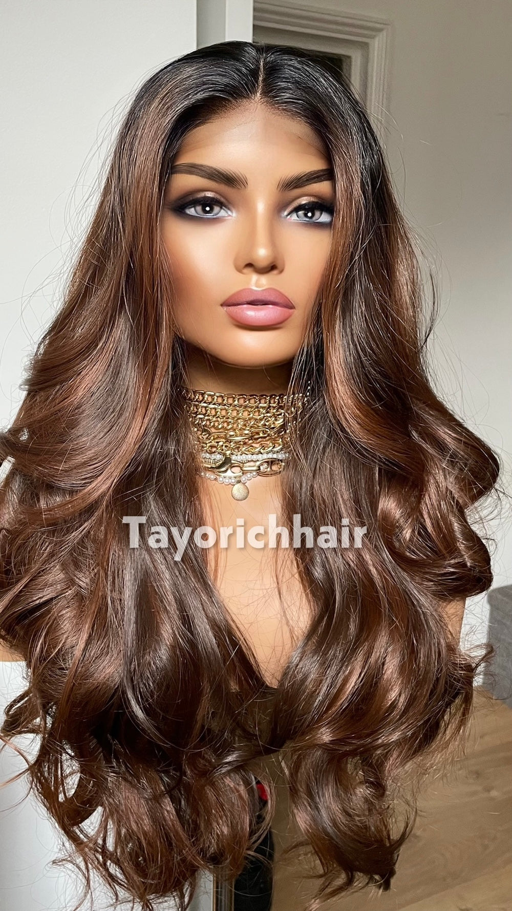 Tayorichhair 26-Inch Mahogany Brown & Black Bouncy Wavy Synthetic Wig – Black Roots, 13x4 Transparent Lace Front, Medium Cap Daily Wear Unit