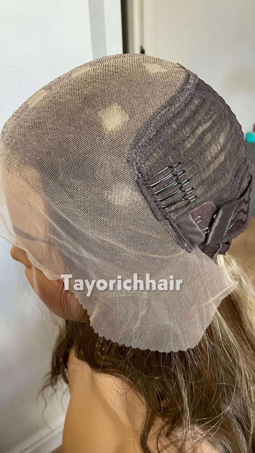 Ash Brown Highlighted Wavy Lace Front Synthetic Wig – 24 Inch Glueless 13x6 Transparent Lace