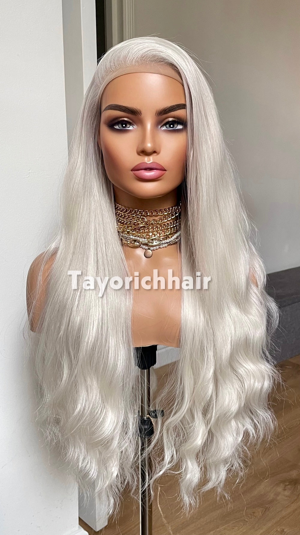 Platinum Blonde Lace Front Wig: 26 Inch Wavy Hair 13 by 6 Lace