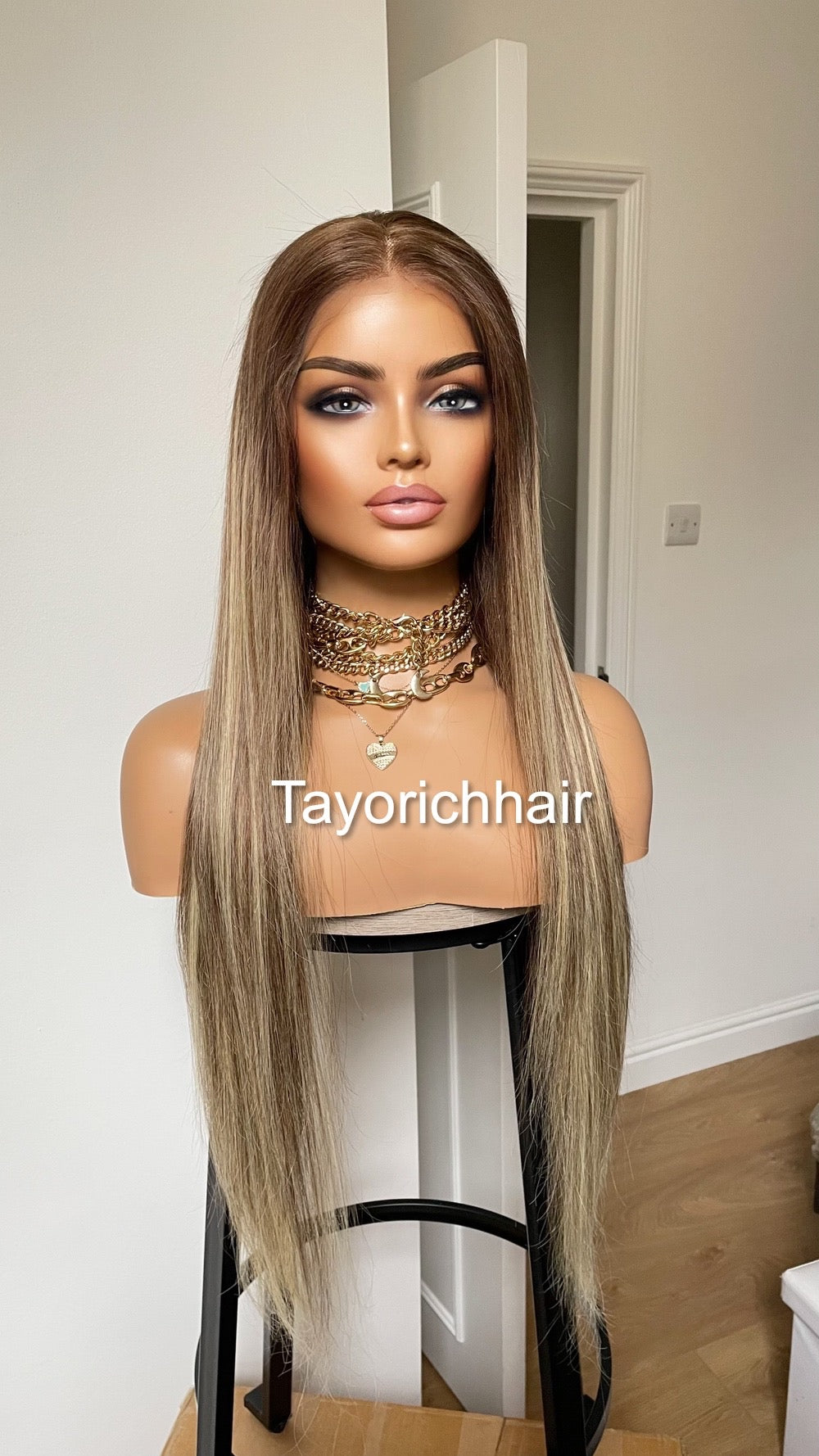 Ombre Balayage Brazilian Human Hair Wig•13x4 HD Lace Wig•Dark Brown Roots 26 Inches Long Straight Hair Wig•Ready To Ship Wig For Hairloss
