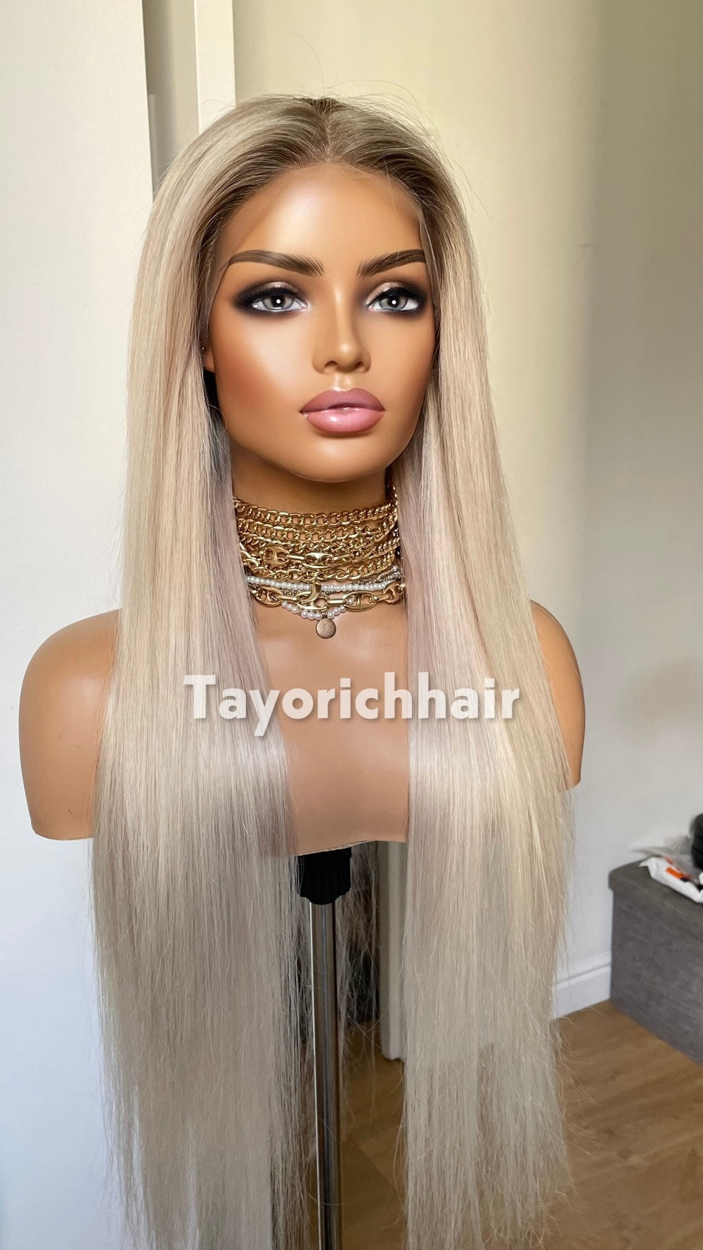 TayoRichHair 13x4 HD Lace Front Ash Platinum Blonde Straight Wig – 100% Human Hair (24 Inch, 200% Density, Dark Roots, Average Cap)