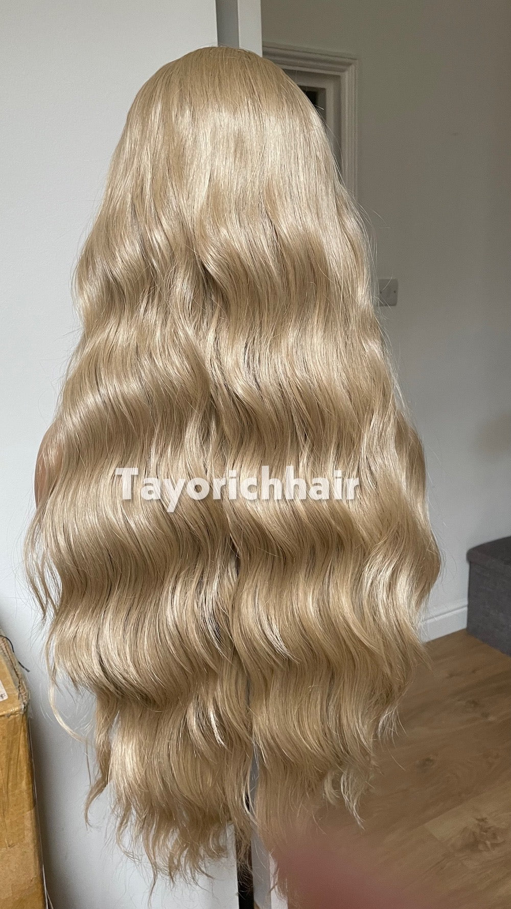 TayoRichHair | 24" Natural Ash Blonde Beach Wavy Lace Front Wig (13x6 Transparent Lace)