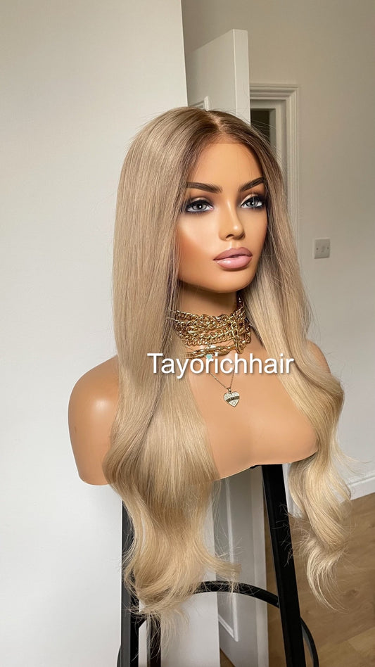 Glueless Human Hair Wig in 22 Inches•Smal Cap Size Wig•Rooted Ash Blonde Human Hair Wig•5X5 HD Lace•Bleached Knots Wig•Beginner Frindly Wig