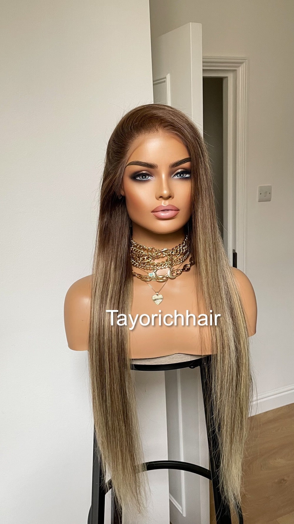 Ombre Balayage Brazilian Human Hair Wig•13x4 HD Lace Wig•Dark Brown Roots 26 Inches Long Straight Hair Wig•Ready To Ship Wig For Hairloss