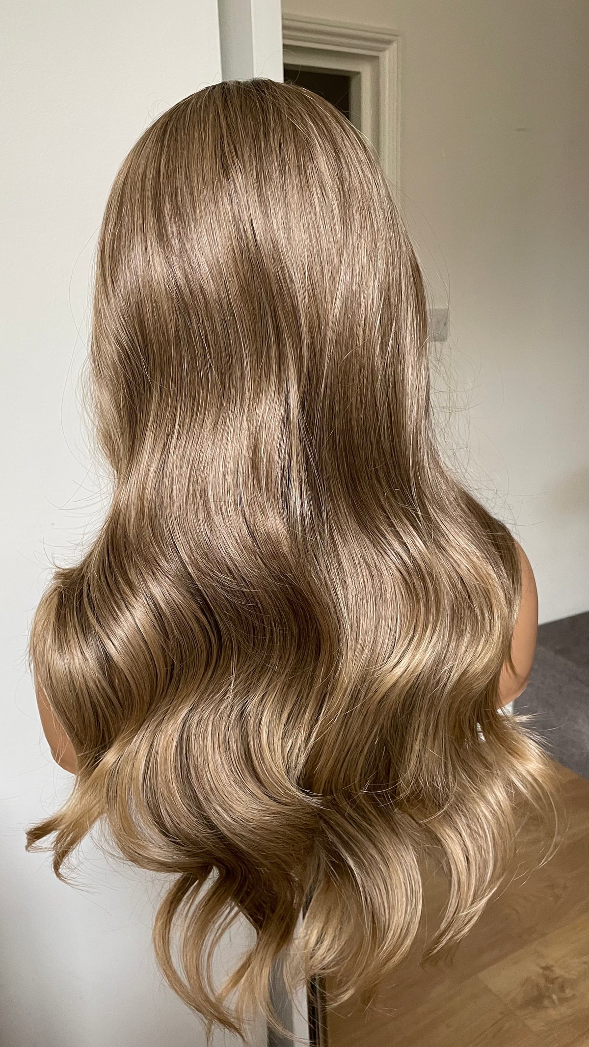 Dark Ash Brown Wig with Blonde Highlights & Black Roots | 20” Wavy
