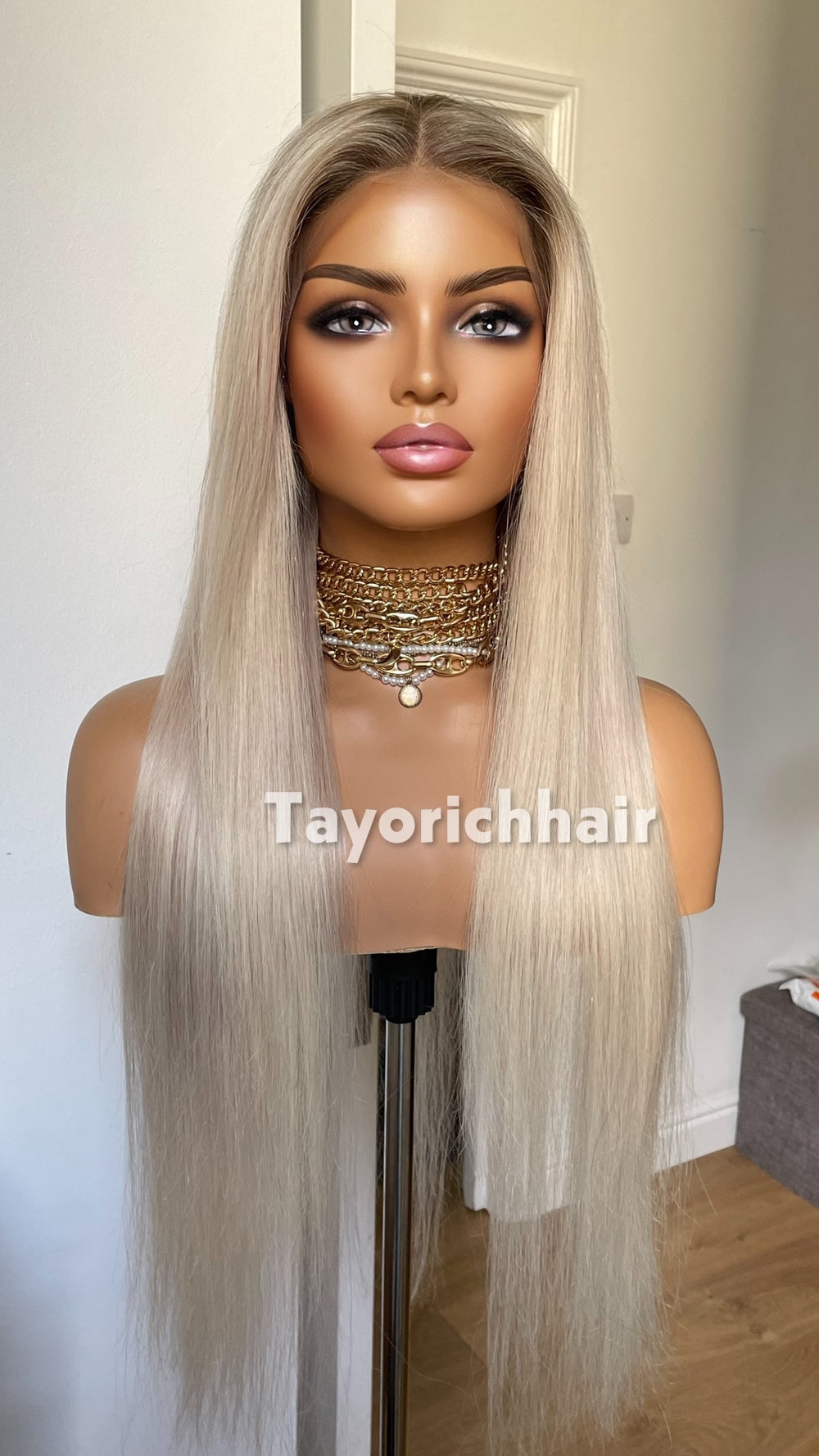 TayoRichHair 13x4 HD Lace Front Ash Platinum Blonde Straight Wig – 100% Human Hair (24 Inch, 200% Density, Dark Roots, Average Cap)