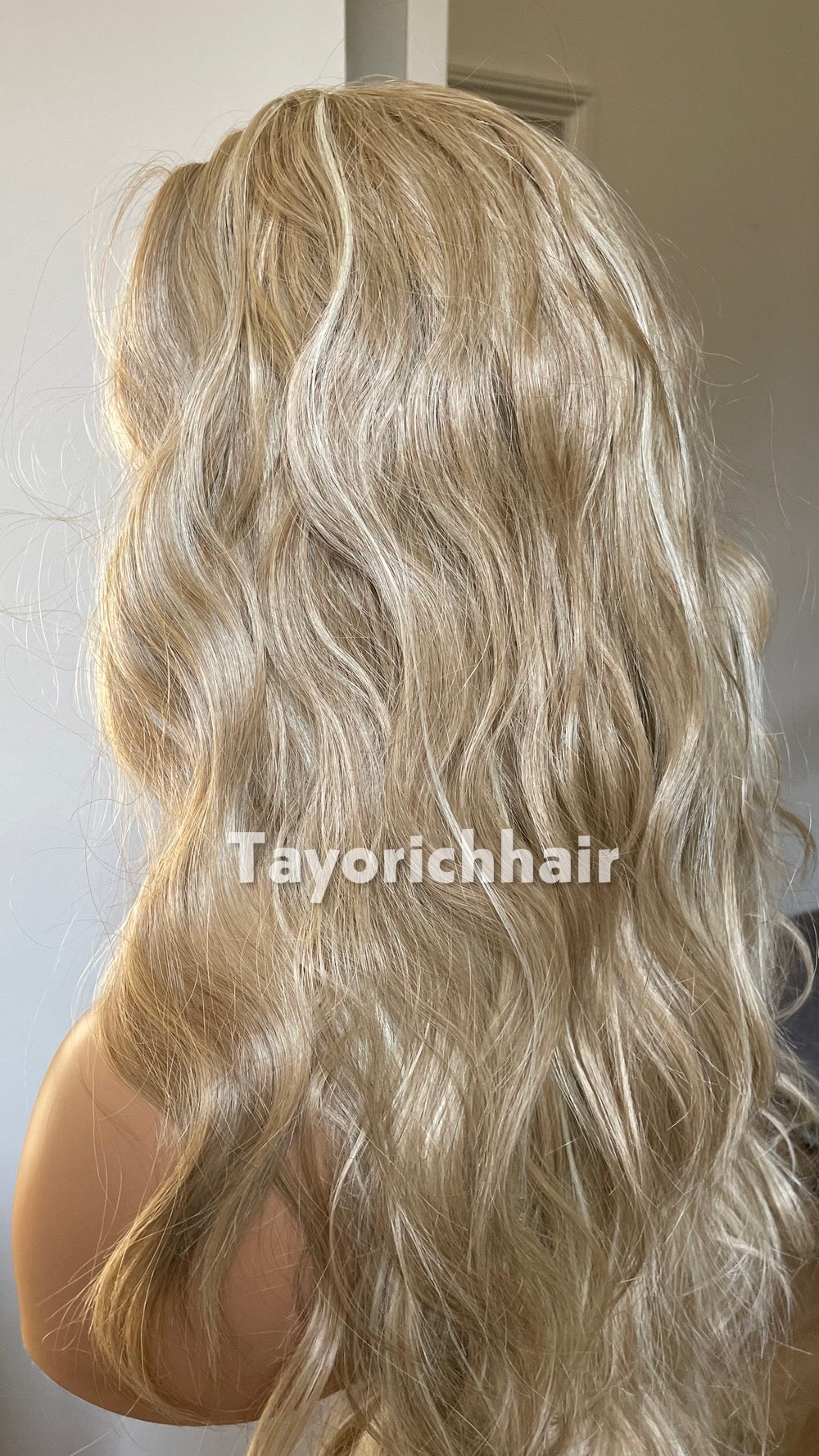 Ponytail Gym Wig With Band / Exercise Wig/ Workout Blonde Wig With Head Band/Heat Safe Synthetic Curly Wig For Running And Daily Workout