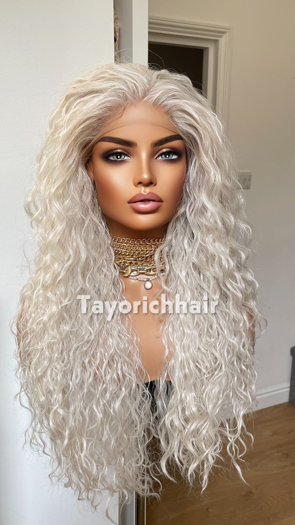 Tayorichhair 22-Inch Platinum Blonde Exotic Curly Synthetic Wig – Dark Roots, 13x3 Transparent Lace Front, Small XS Cap Lightweight Daily Wear Unit