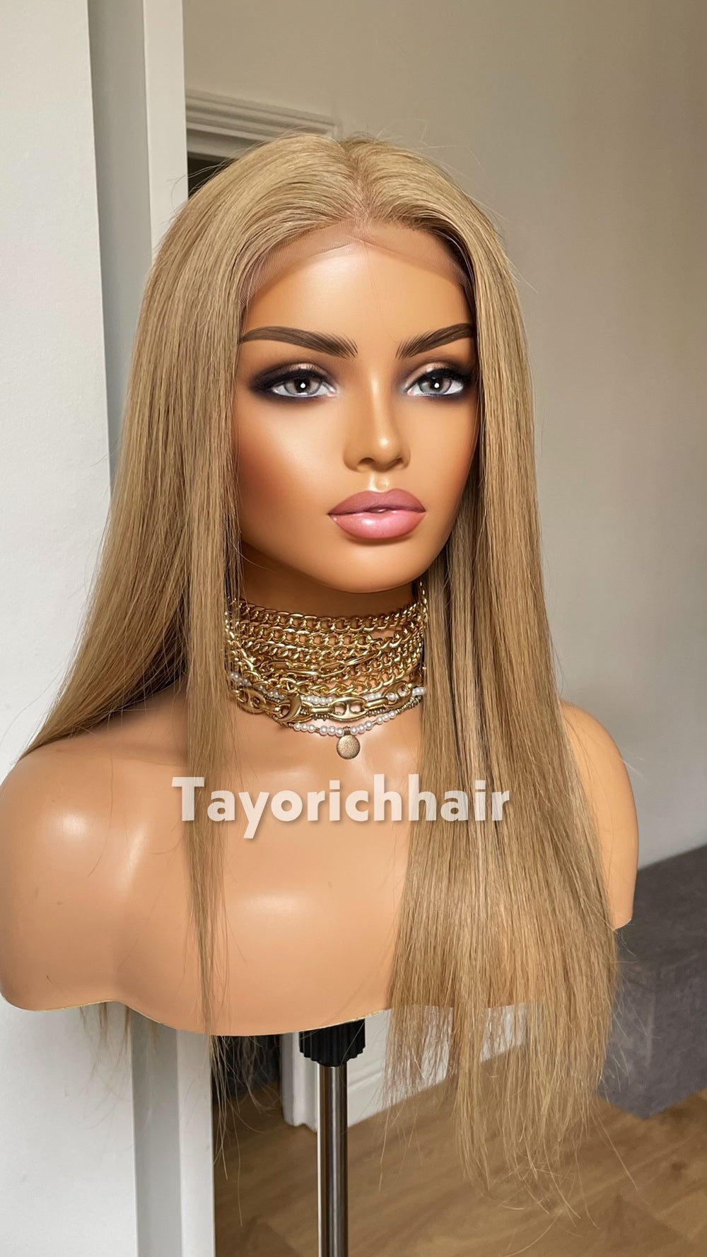 Golden Ash Blonde Human Hair Wig | 18” Straight