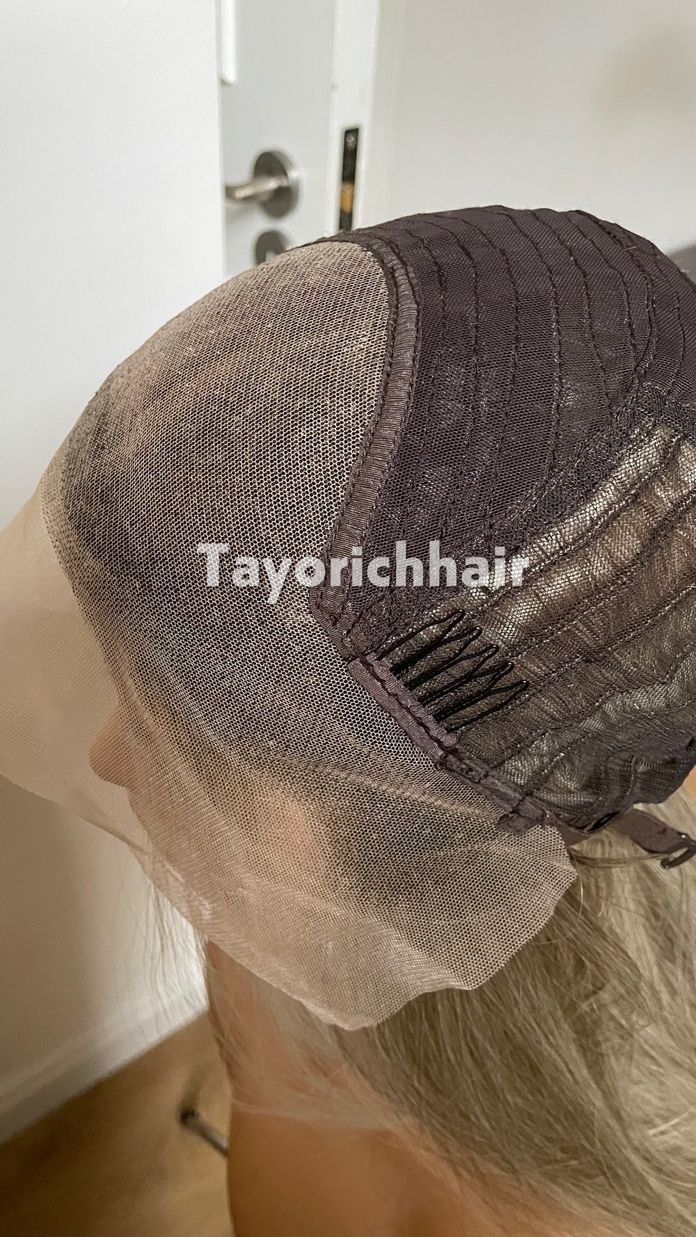 Dark Ash Blonde Synthetic Lace Front Wig with Black Roots & Money Piece Highlights – 18/20 Inch