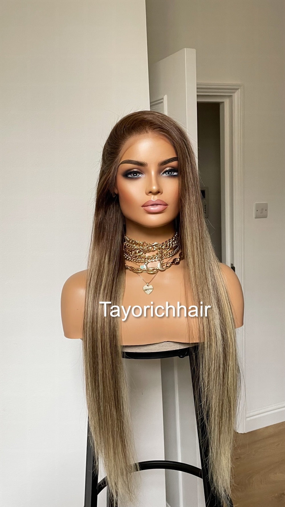 Ombre Balayage Brazilian Human Hair Wig•13x4 HD Lace Wig•Dark Brown Roots 26 Inches Long Straight Hair Wig•Ready To Ship Wig For Hairloss
