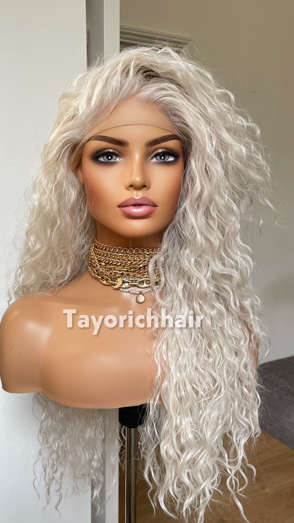 Tayorichhair 22-Inch Platinum Blonde Exotic Curly Synthetic Wig – Dark Roots, 13x3 Transparent Lace Front, Small XS Cap Lightweight Daily Wear Unit