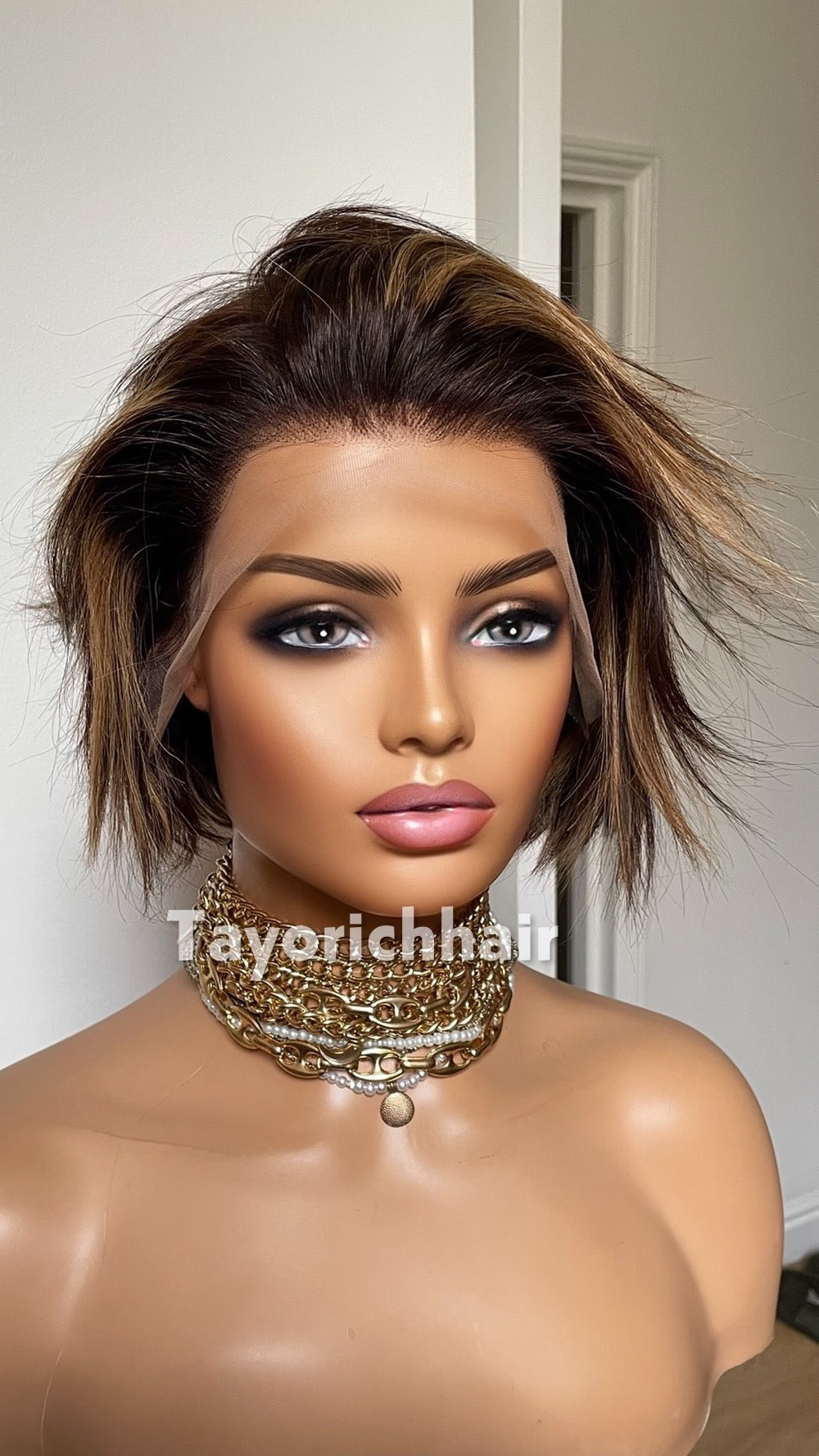 Short Brown Bob Human Hair Wig with Blonde Highlights | Straight 6 Inch Lace Front Wig | Natural Looking Bob Wig