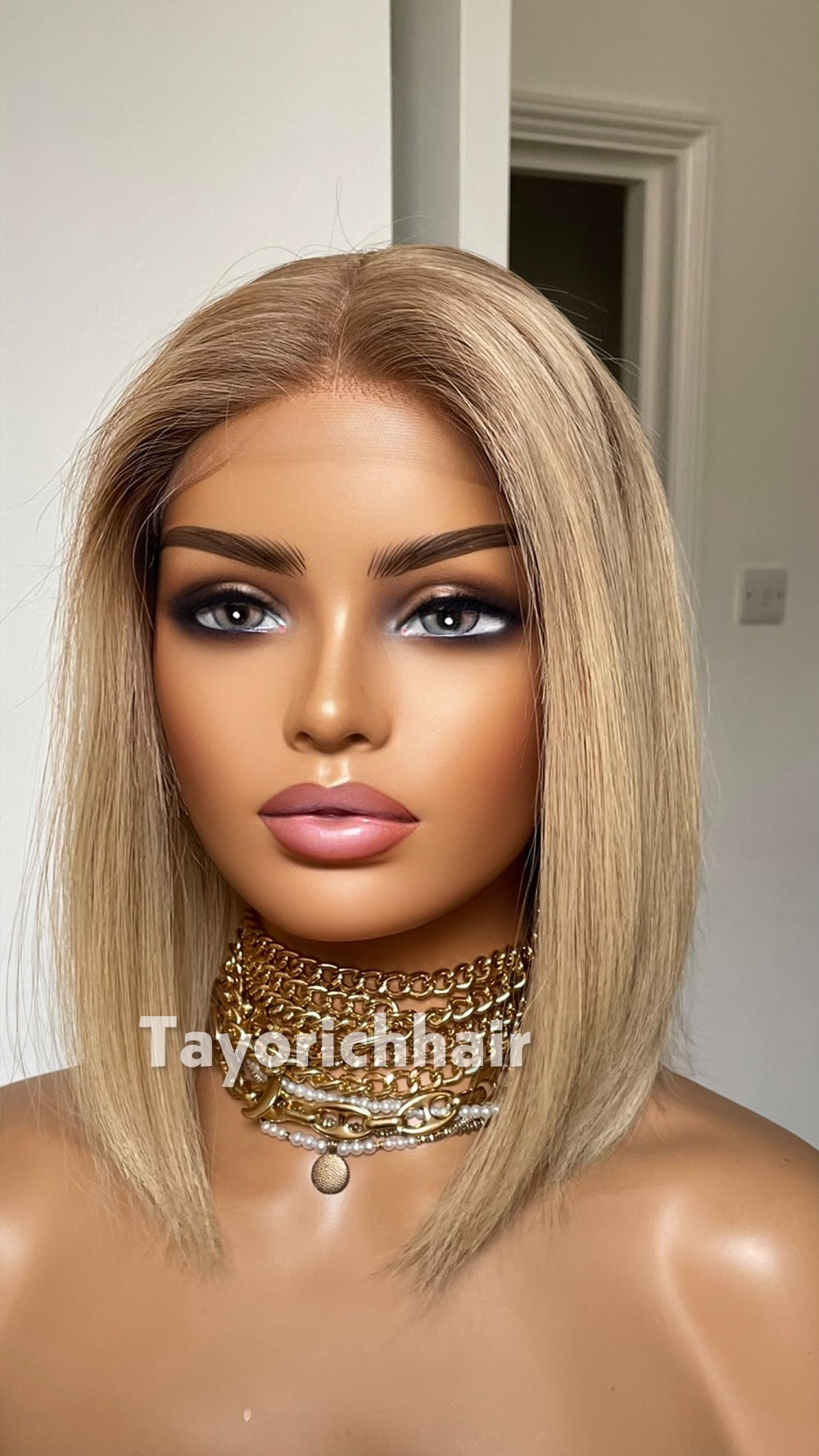 Glueless 12 Inch Blonde Bob Human Hair Wig - 150% Density, Silk Top European Virgin Hair