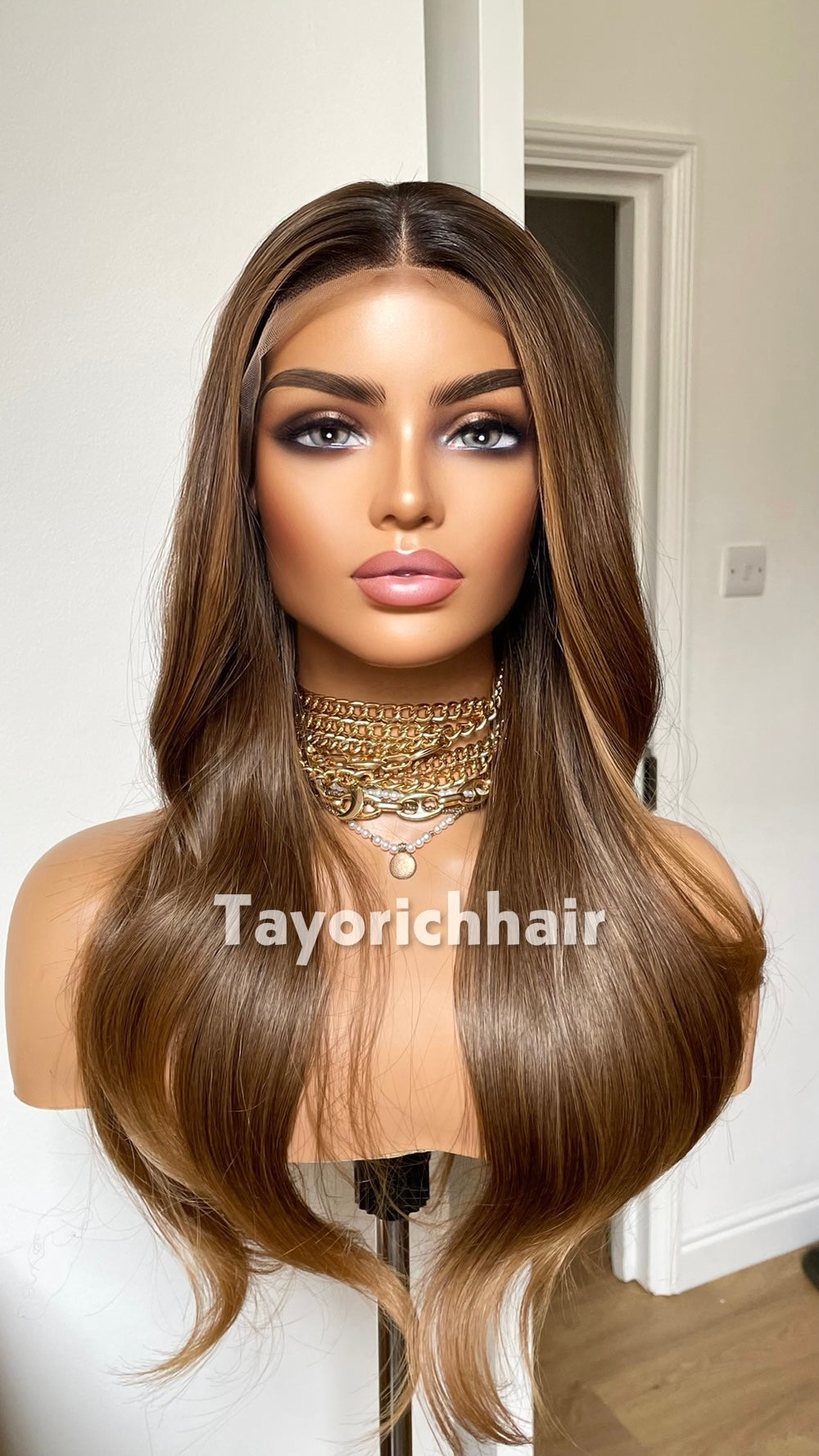 Mixed Caramel Brown Heat Safe Synthetic Lace Front Wig | 20” Wavy Wig | 13x4 Transparent Lace | Middle Part | Tayorichhair
