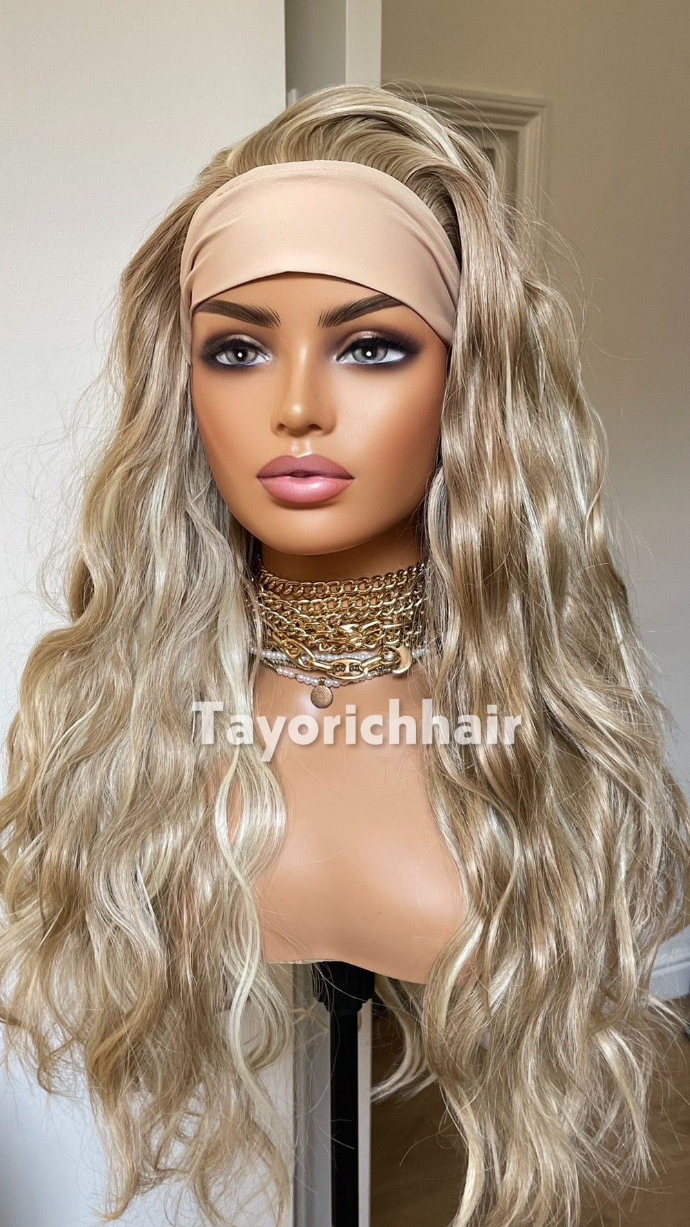 Ponytail Gym Wig With Band / Exercise Wig/ Workout Blonde Wig With Head Band/Heat Safe Synthetic Curly Wig For Running And Daily Workout