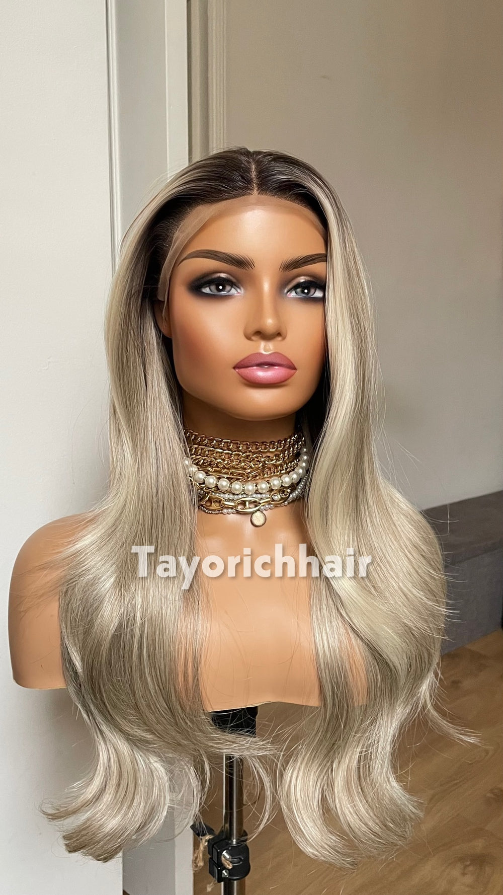 Dark Ash Blonde Synthetic Lace Front Wig with Black Roots & Money Piece Highlights – 18/20 Inch