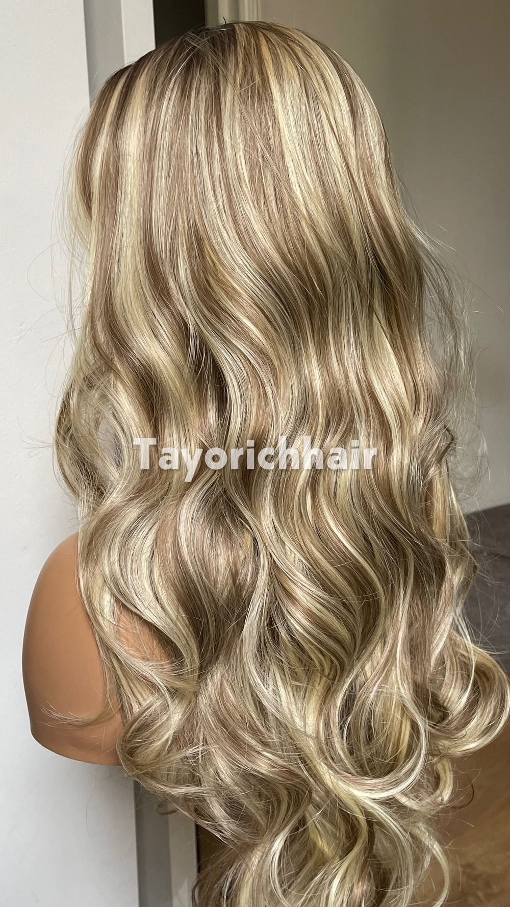 Mixed Blonde Synthetic Wig With Dark Root•Wavy Hair Lace Front Wig With 13x4 Lace•24 Inches Rooted Blonde Wig For Women•Middle Part Lace Wig