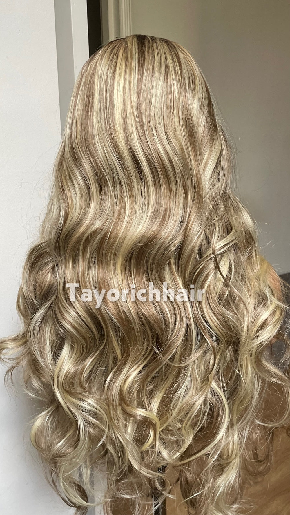 Mixed Blonde Synthetic Wig With Dark Root•Wavy Hair Lace Front Wig With 13x4 Lace•24 Inches Rooted Blonde Wig For Women•Middle Part Lace Wig