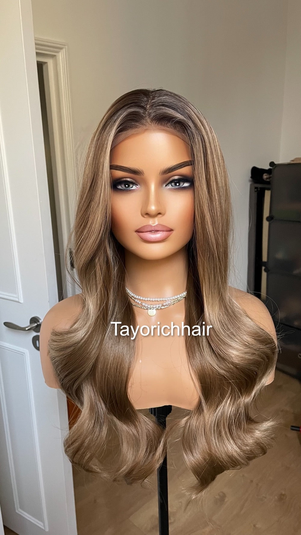 Mixed Ash Brown Lace Frontal Wig With Black Roots/ Mixed Brown Synthetic Wig For Womem Daily Wear Alopecia Hairloss Wigs/ Brown Wavy Hair