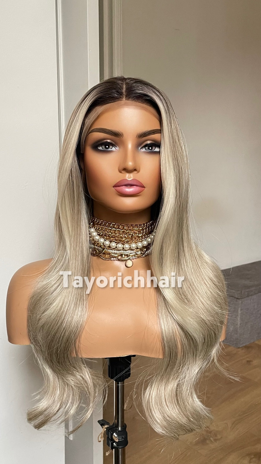 Dark Ash Blonde Synthetic Lace Front Wig with Black Roots & Money Piece Highlights – 18/20 Inch