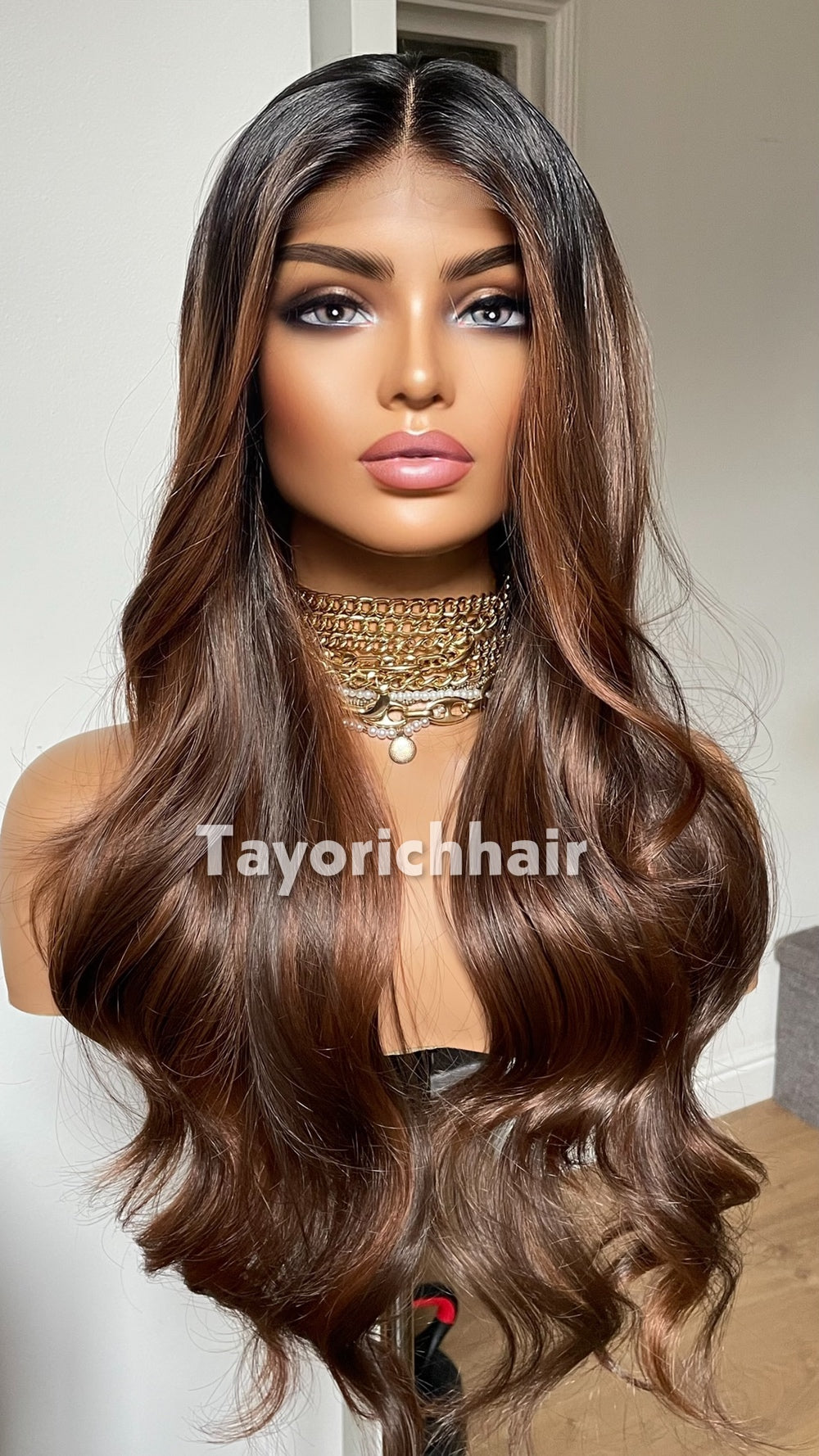 Tayorichhair 26-Inch Mahogany Brown & Black Bouncy Wavy Synthetic Wig – Black Roots, 13x4 Transparent Lace Front, Medium Cap Daily Wear Unit