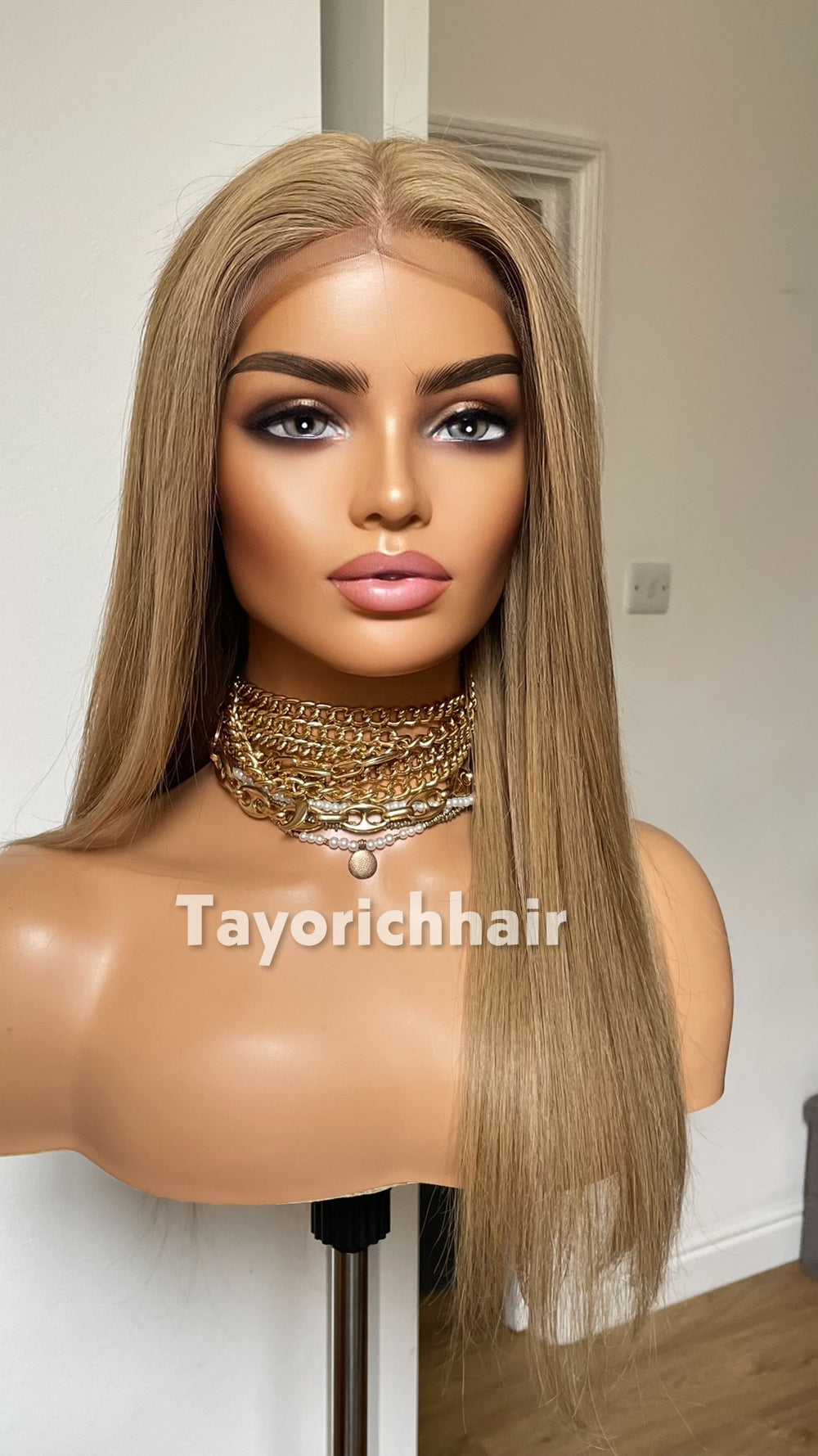 Golden Ash Blonde Human Hair Wig | 18” Straight