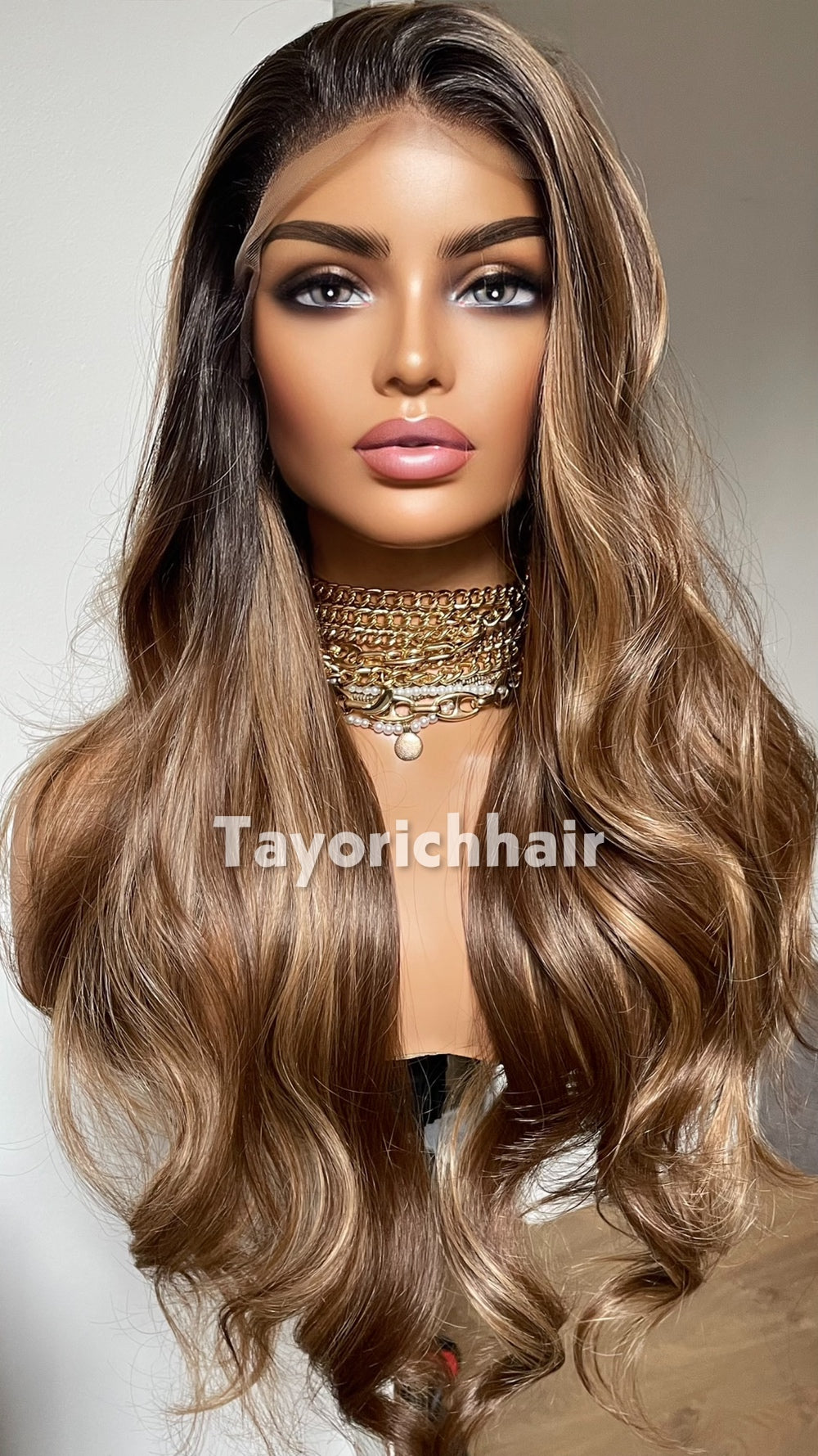 Tayorichhair 26-Inch Multi-Tonal Toffee Brown Bavy Wavy Synthetic Wig – Black Roots, 13x4 Transparent Lace Front, Medium Cap Elegant Daily Wear Unit