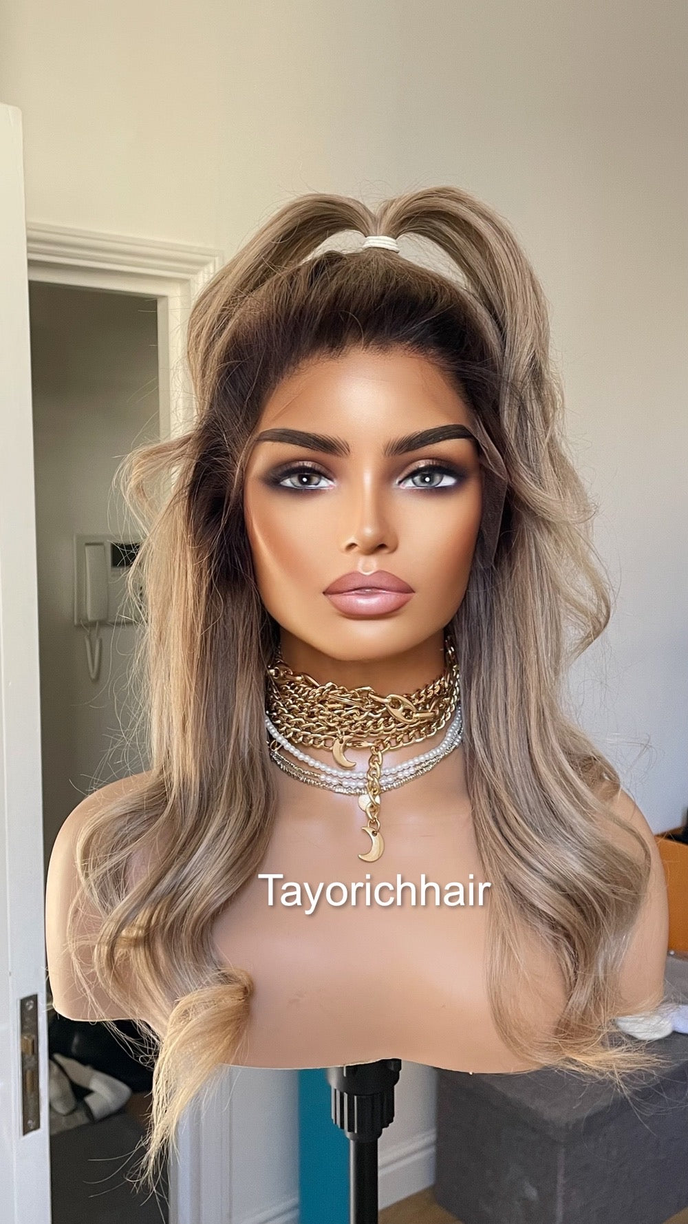 Dark Ash Blonde Short Real Hair With Dark Roots/ 13x4 HD Lace Front Wavy Real Hair Wig/ Small Cap/ Real Hair Wig/Daily Wear Wig For Women