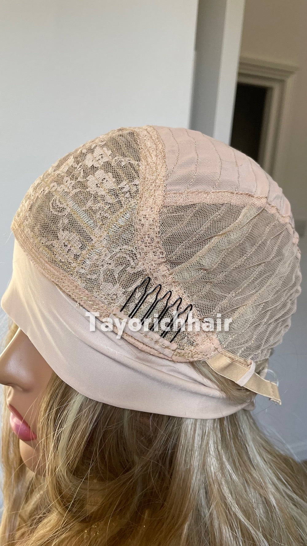 Ponytail Gym Wig With Band / Exercise Wig/ Workout Blonde Wig With Head Band/Heat Safe Synthetic Curly Wig For Running And Daily Workout