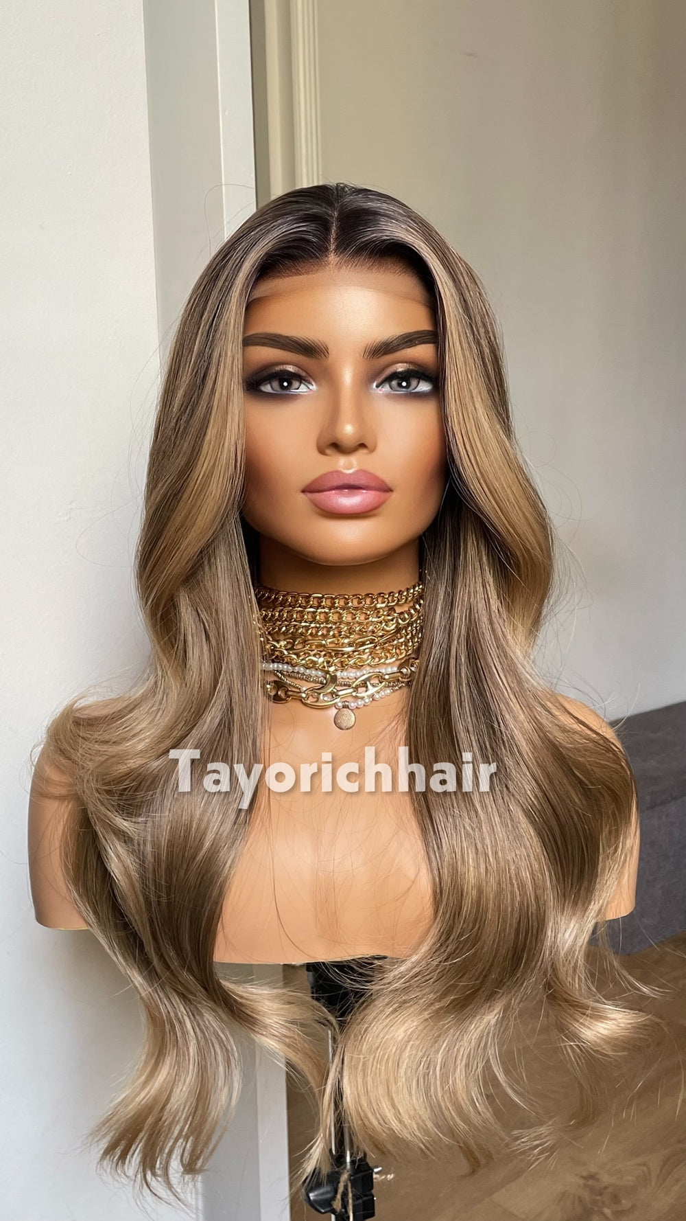 Dark Ash Brown Wig with Blonde Highlights & Black Roots | 20” Wavy