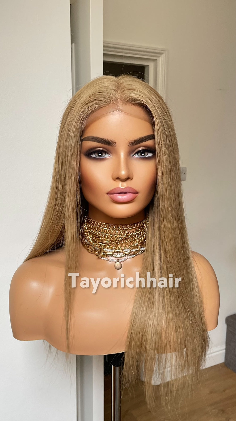 Golden Ash Blonde Human Hair Wig | 18” Straight