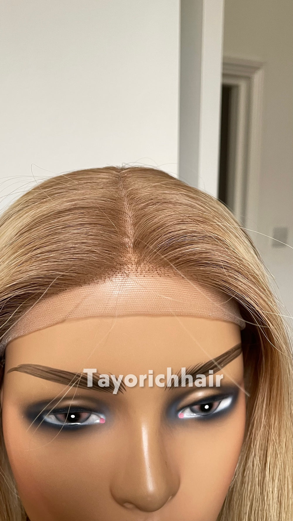 Glueless 12 Inch Blonde Bob Human Hair Wig - 150% Density, Silk Top European Virgin Hair