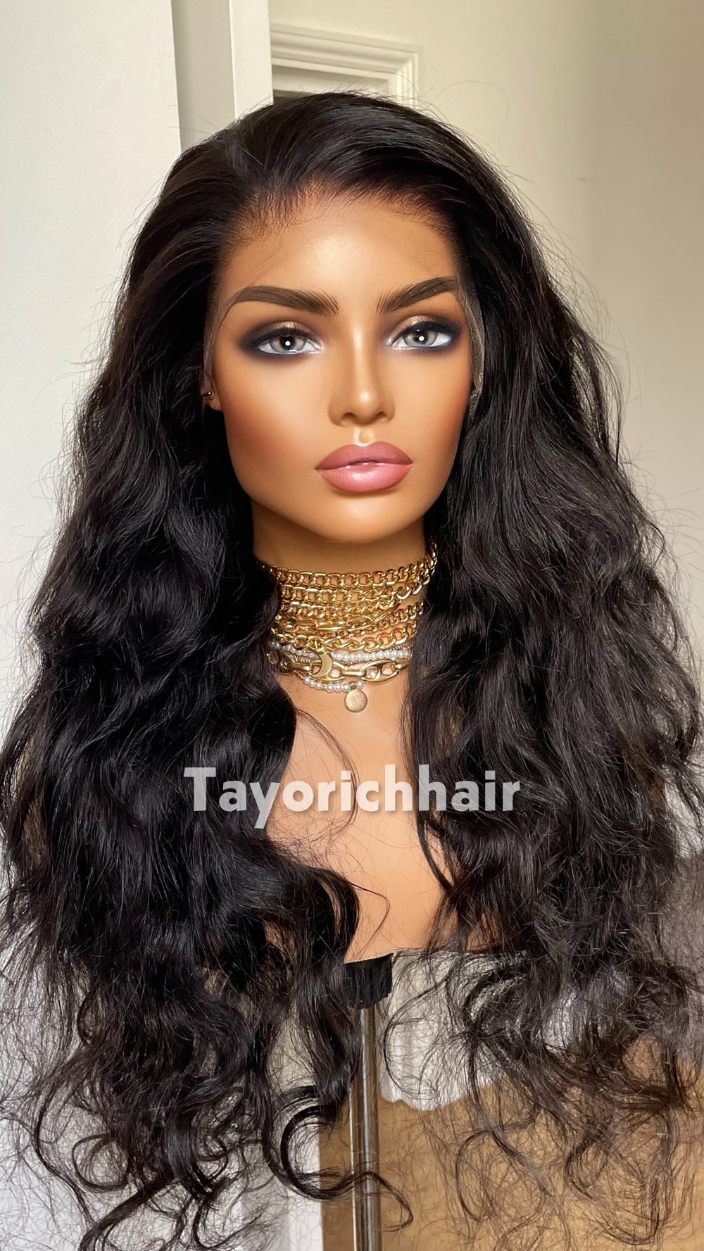 TayoRichHair 13x4 HD Lace Front Loose Wavy Wig – 100% Human Hair (22 Inch, 180% Density, Color 1B, Small Cap, Glueless Fit)