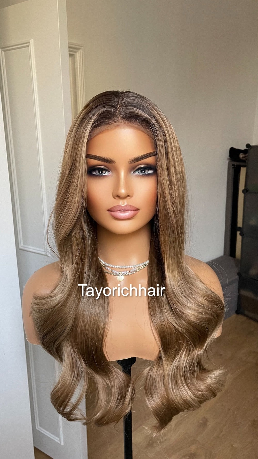 Mixed Ash Brown Lace Frontal Wig With Black Roots/ Mixed Brown Synthetic Wig For Womem Daily Wear Alopecia Hairloss Wigs/ Brown Wavy Hair