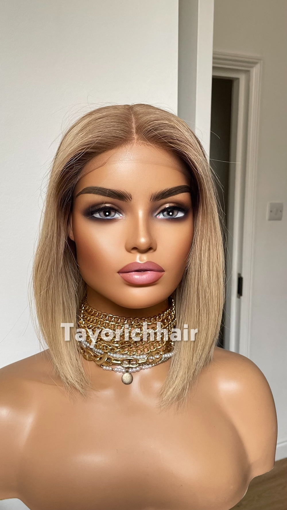 Glueless 12 Inch Blonde Bob Human Hair Wig - 150% Density, Silk Top European Virgin Hair