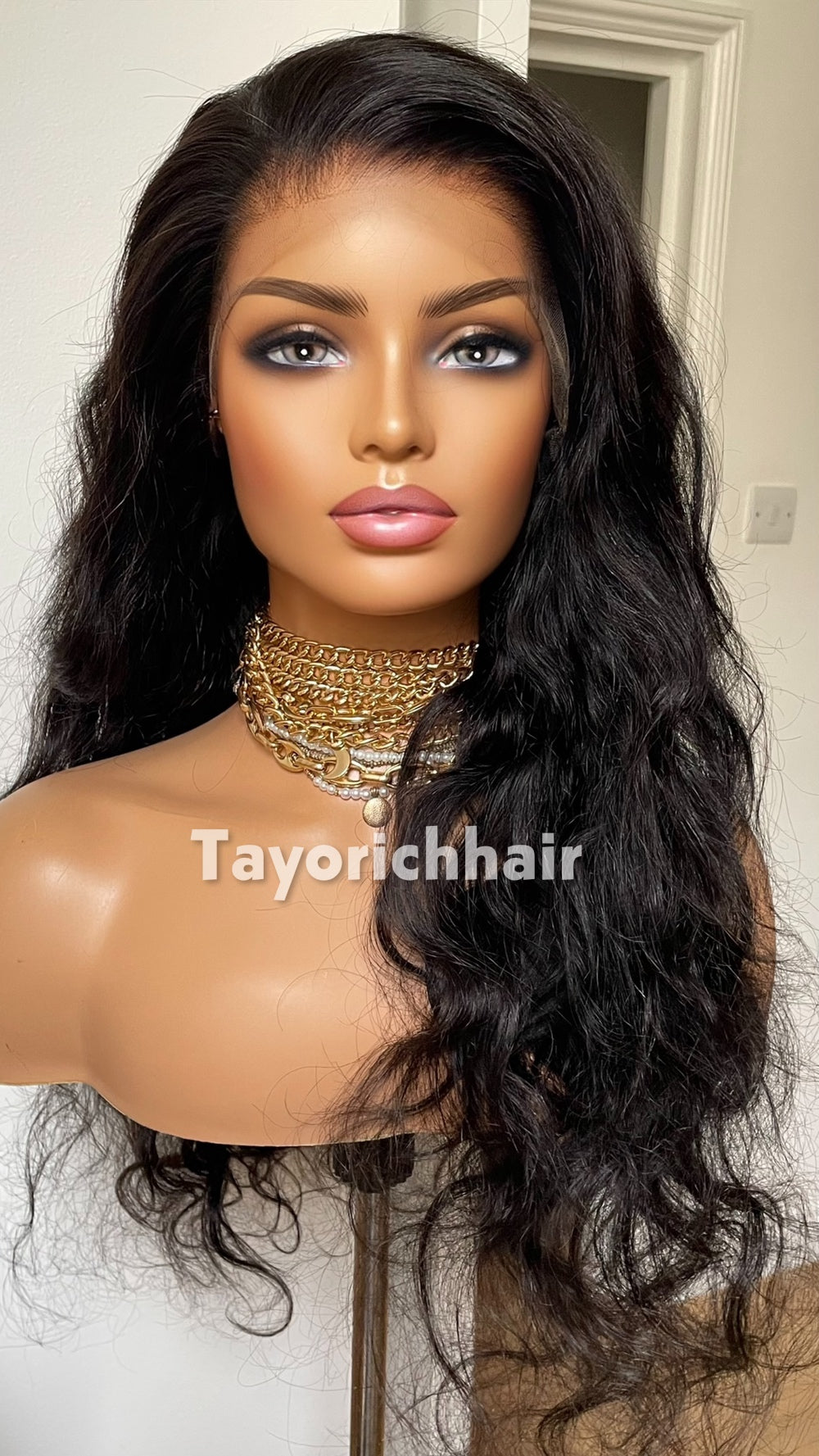TayoRichHair 13x4 HD Lace Front Loose Wavy Wig – 100% Human Hair (22 Inch, 180% Density, Color 1B, Small Cap, Glueless Fit)