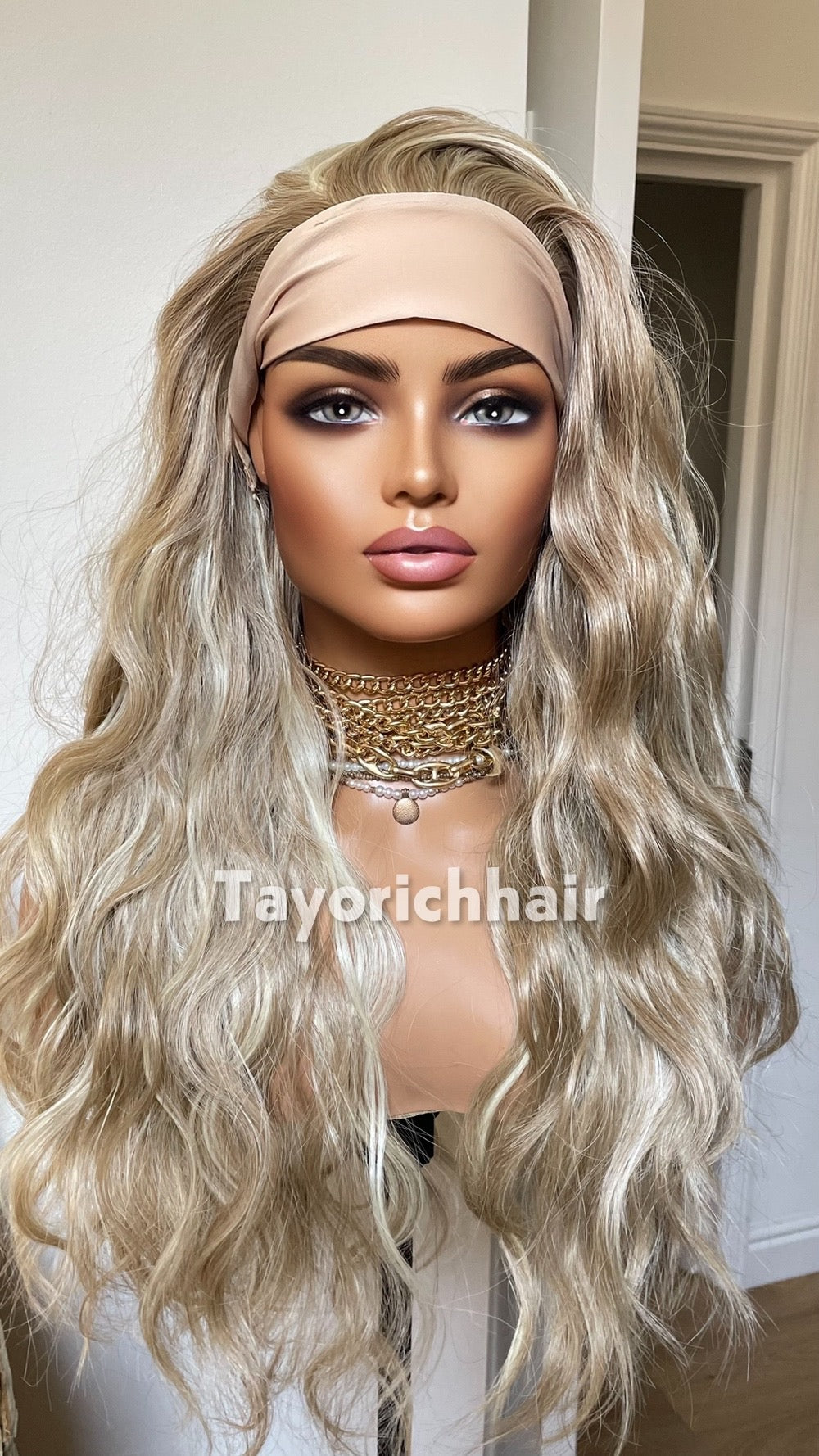 Ponytail Gym Wig With Band / Exercise Wig/ Workout Blonde Wig With Head Band/Heat Safe Synthetic Curly Wig For Running And Daily Workout