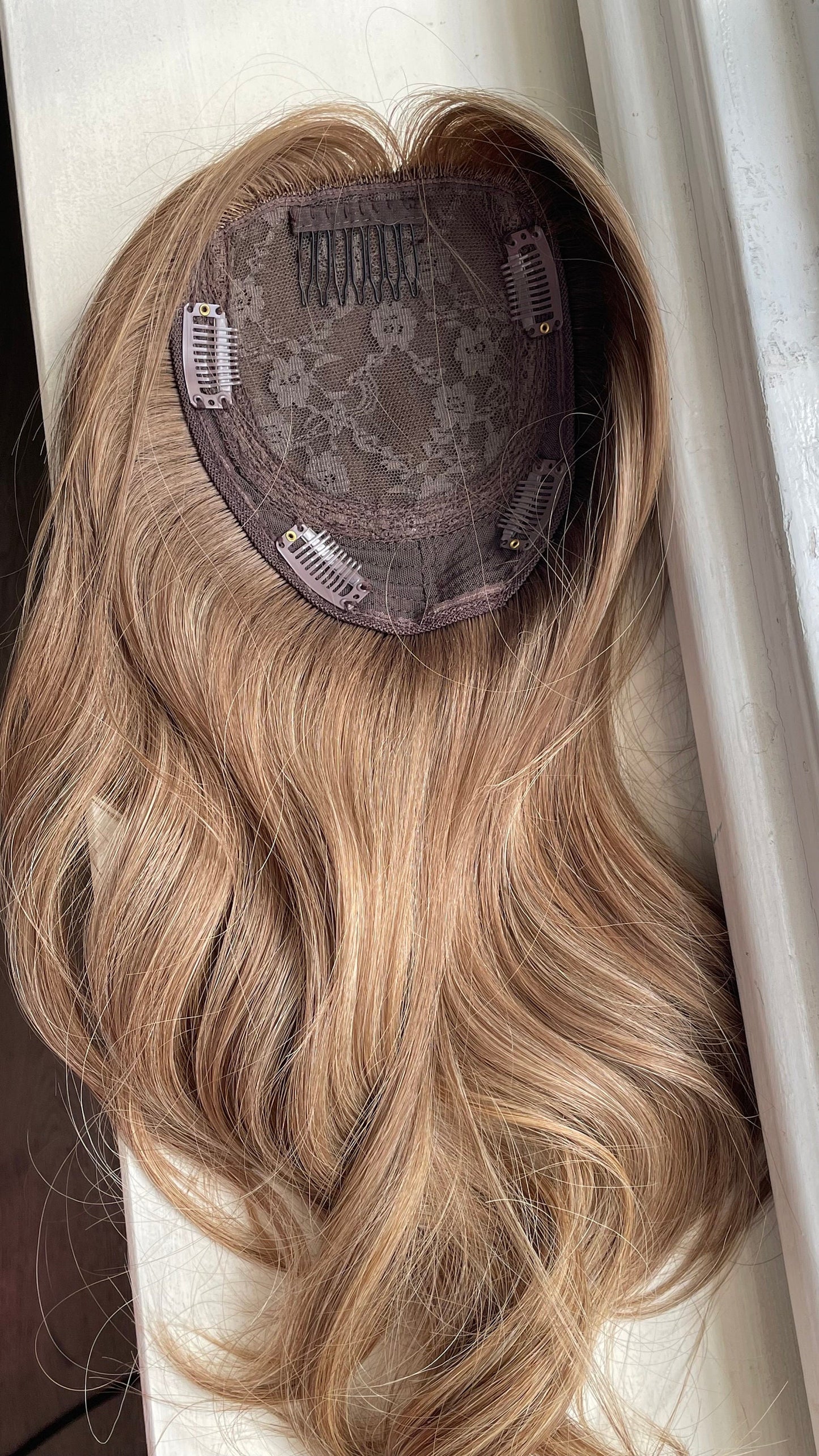 Mixed Ash Blonde Silk Base Topper 5x6 14 Inches Wavy/ Mixed Blonde Lush Human Hair Topper For Daily Wear/Hair Toppers For Women TAYORICHHAIR