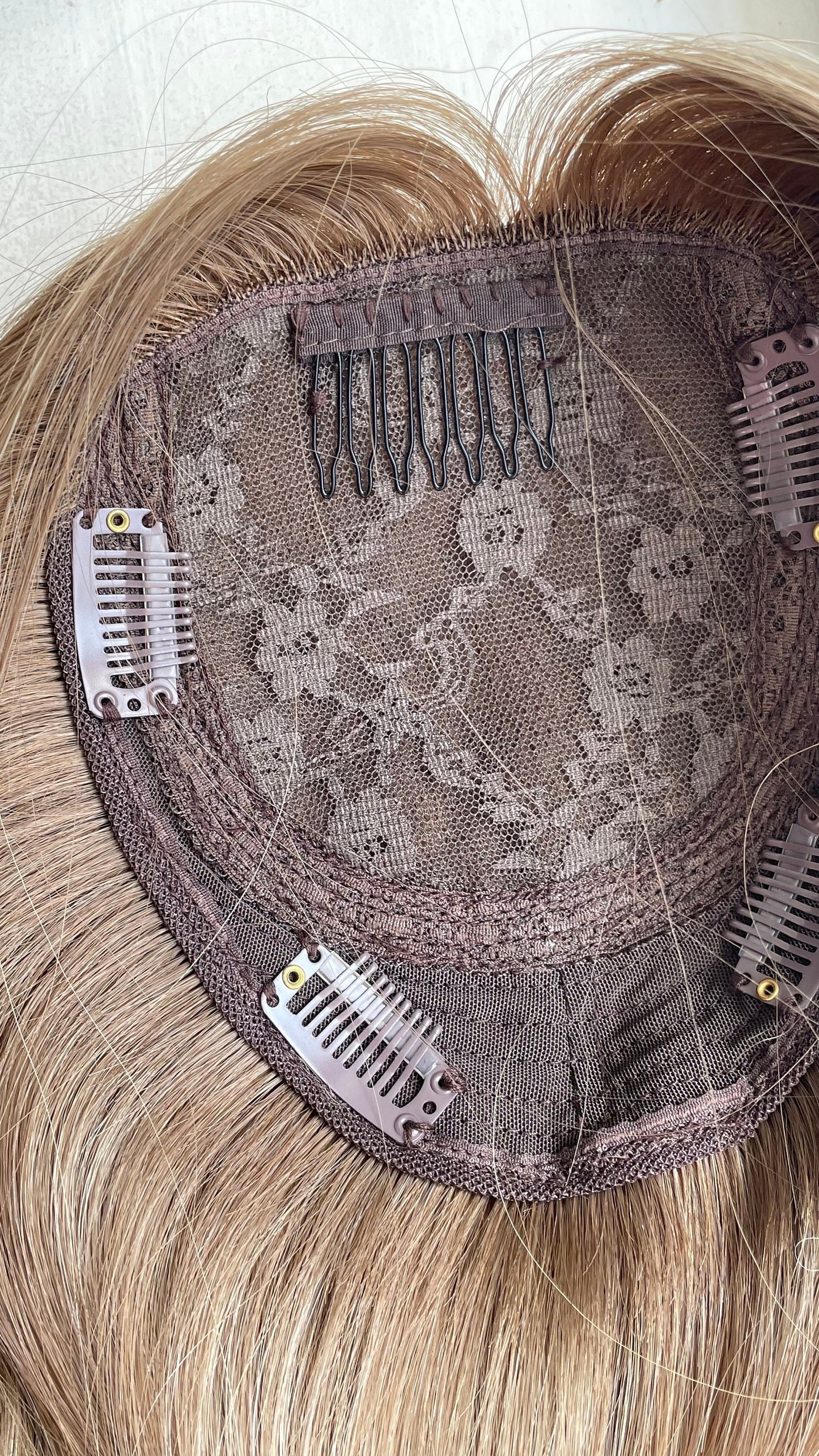 Mixed Ash Blonde Silk Base Topper 5x6 14 Inches Wavy/ Mixed Blonde Lush Human Hair Topper For Daily Wear/Hair Toppers For Women TAYORICHHAIR