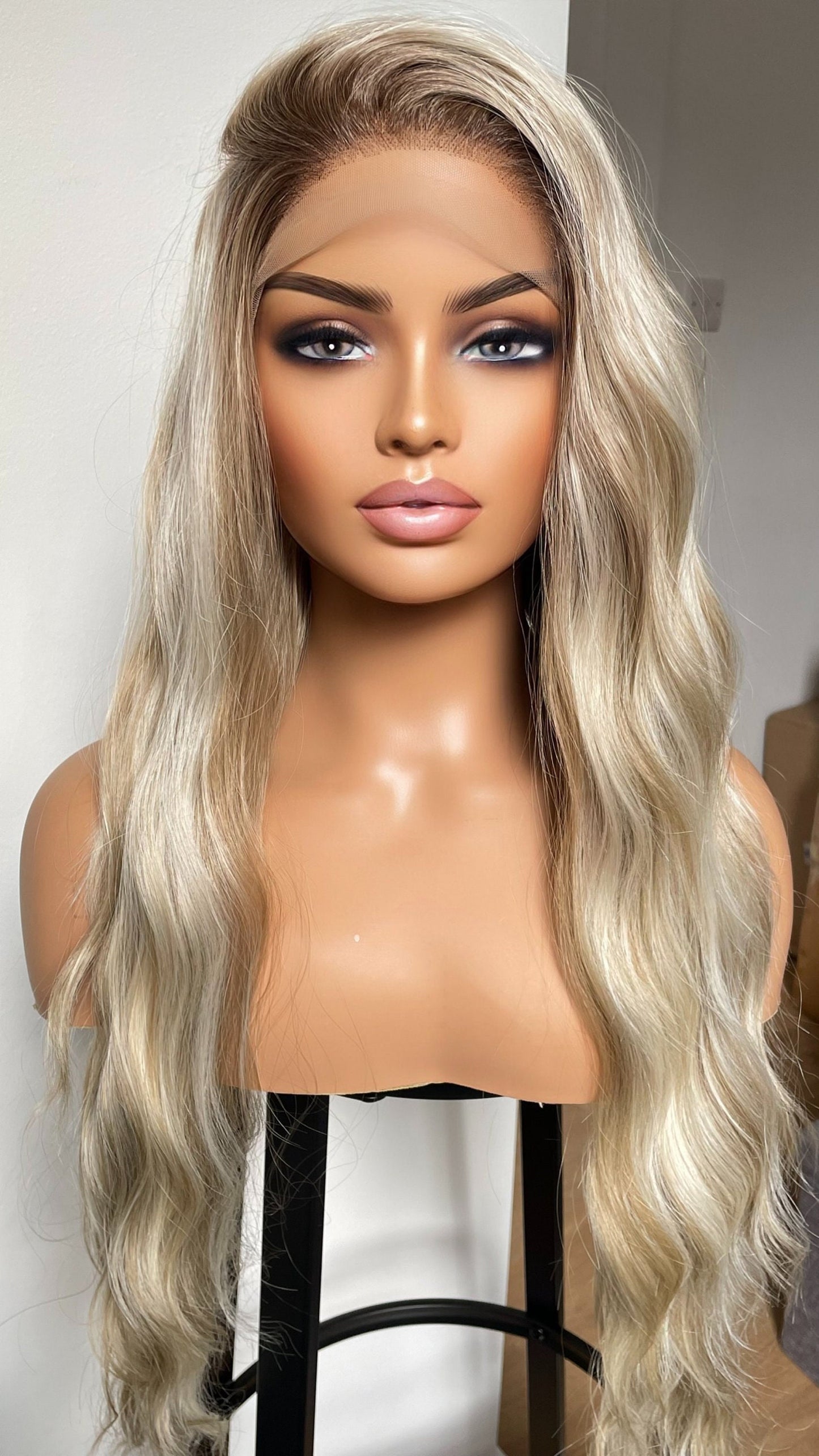 Mixed Ash And Platinum Blonde Synthetic Lace Front Wig/ Dark Roots/ Beach Waves Realistic Hairline Wig/ Natural Looking Wig For Women