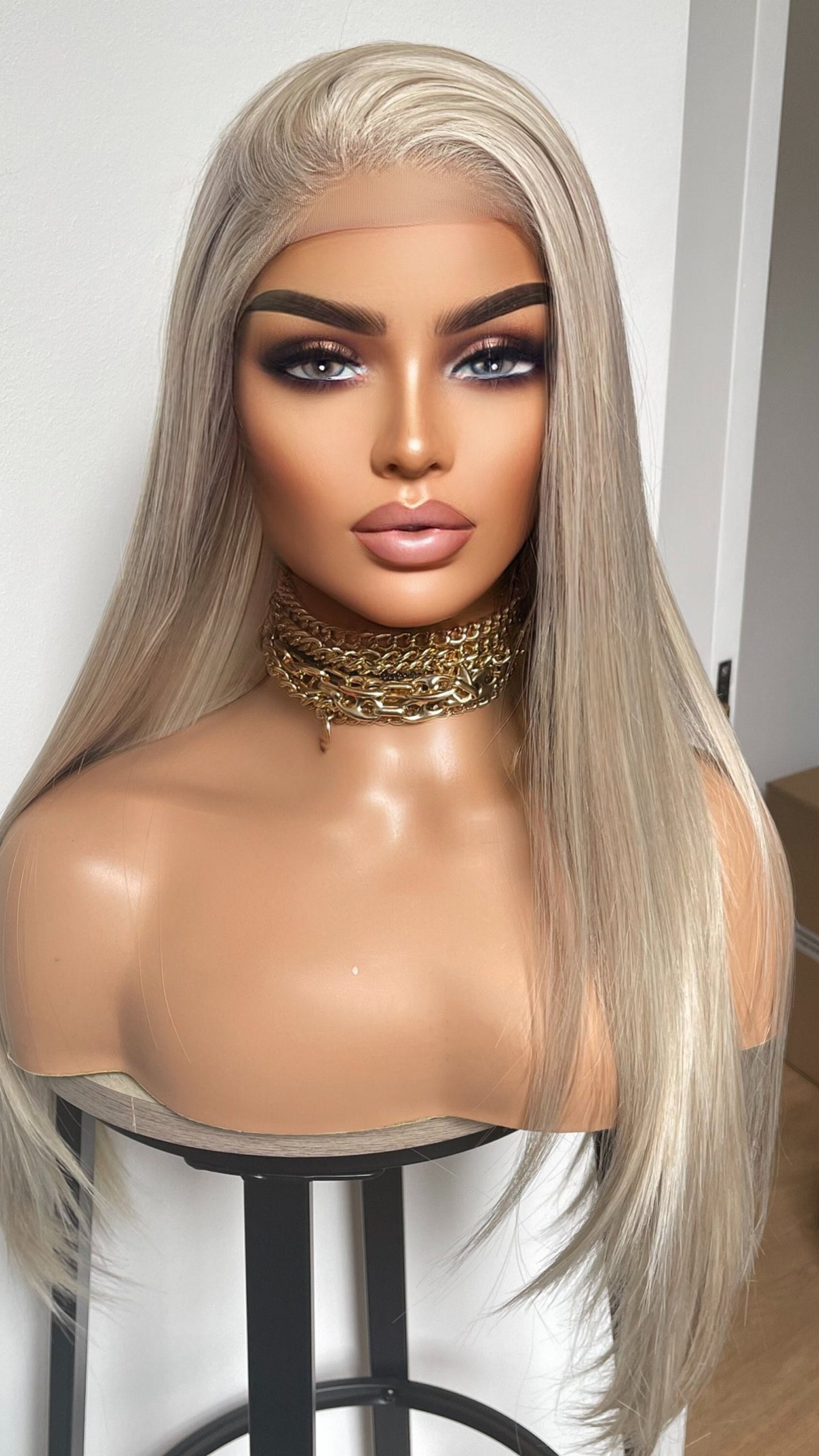 Pearl Blonde Synthetic Lace Wig
